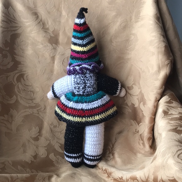 RARE Vintage handmade Crochet doll. UNISEX - Picture 3 of 5